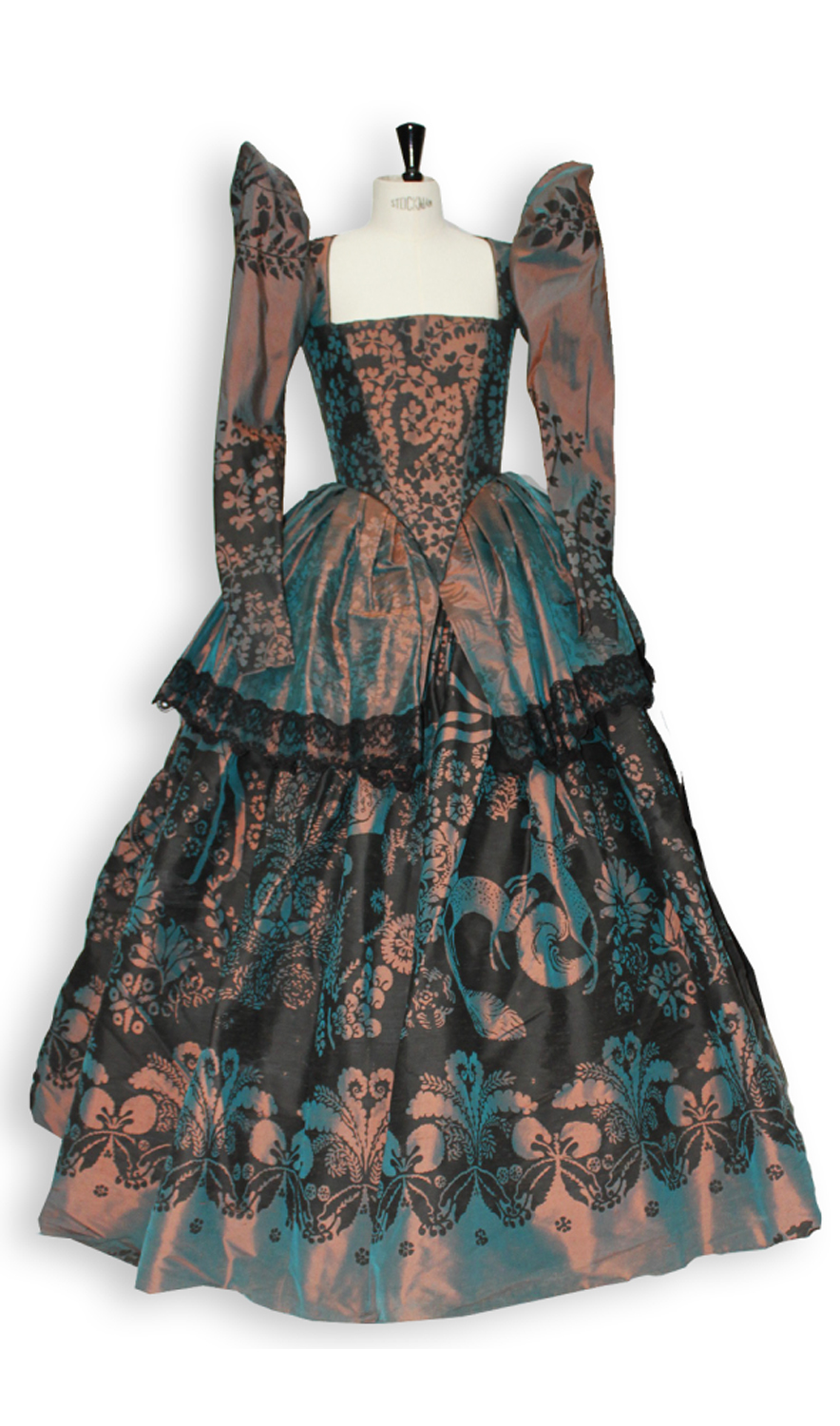 RENAISSANCEF – Robe – 02