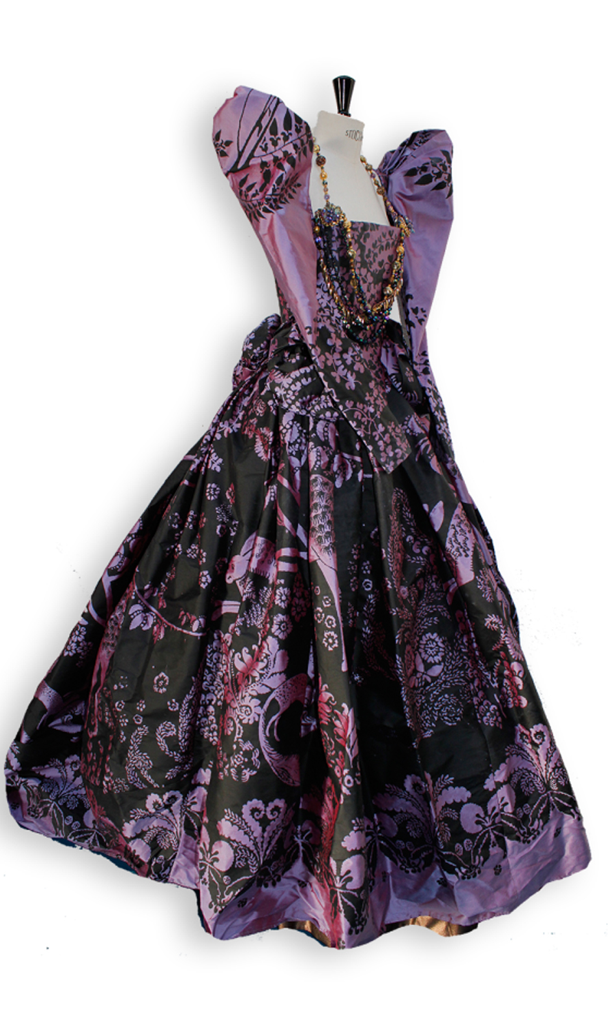 RENAISSANCEF – Robe – 07