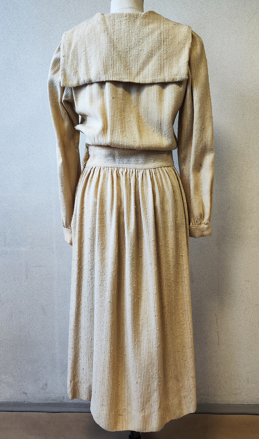 1920F – Robe – 346 (2)